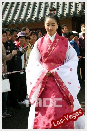 Soosano-han%20hye%20jin%20(35)
