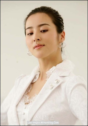 Soosano-han%20hye%20jin%20(29)