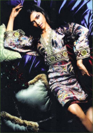 gbig26[1] - Deepika poze