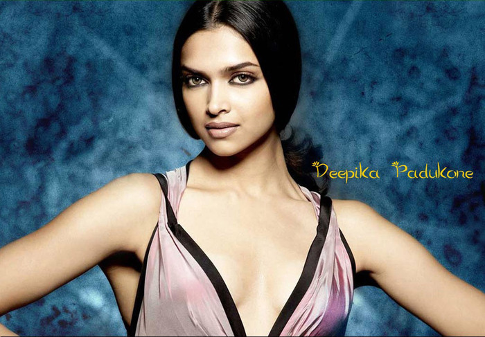 deepika-in-purple[2] - Deepika poze