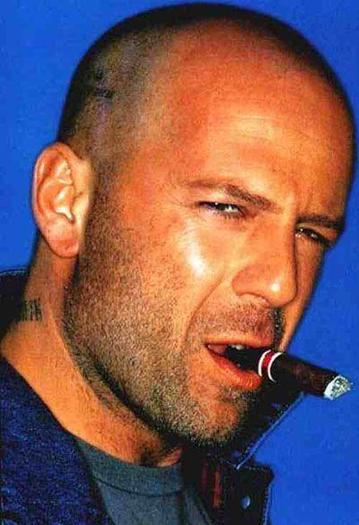 medium_bruce-willis-2