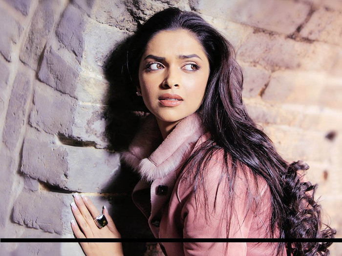 deepika-worried[1] - Deepika poze