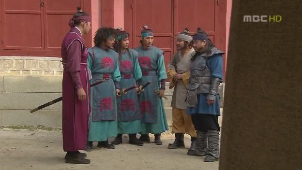 FITI PREGATITI DE LUPTA FRATII MEI