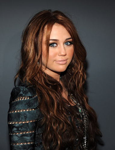 Miley-Cyrus-Grammy-Awards - Aaa Miley Cyrus-choice awards