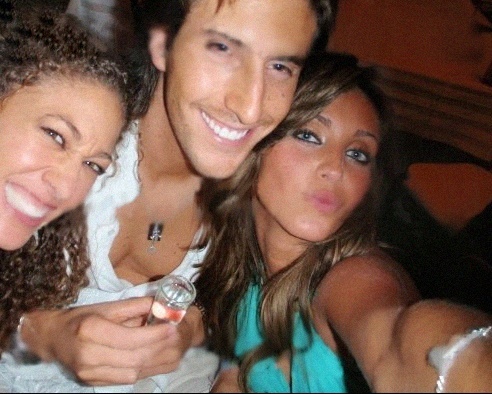 1241113458440_f - Anahi y Rodrigo