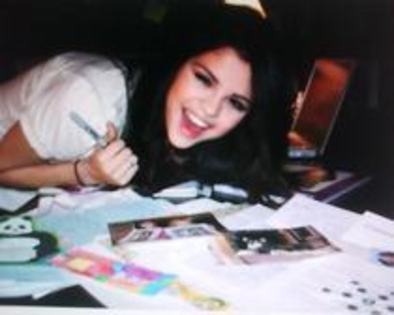  - poze mega rare selena gomez