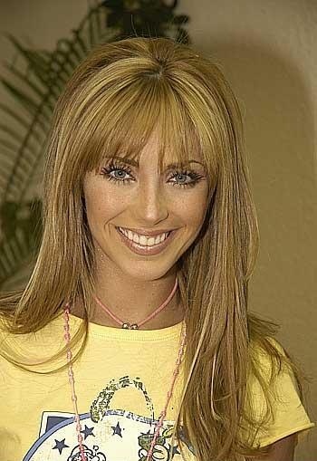 4trttr - 00 Anahi 002