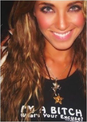 1240350907974_f - 00 Anahi 002