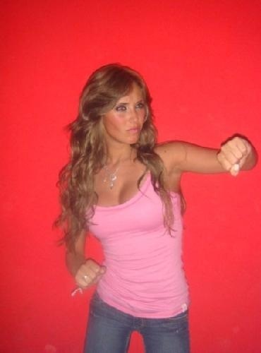 1245359065873_f - 00 Anahi 002
