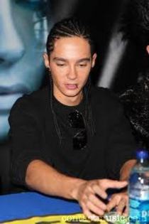 images (11) - 0-A-Tom Kaulitz-A-0