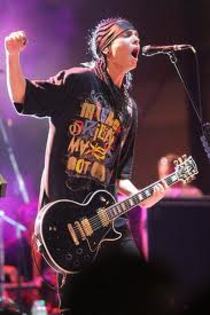 images (16) - 0-A-Tom Kaulitz-A-0