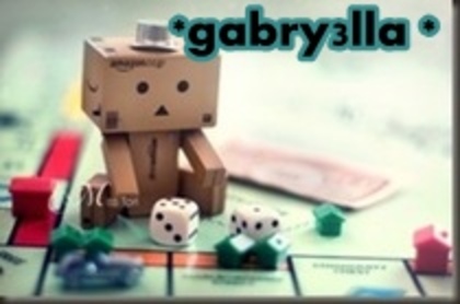 31747903_RLSCBYZAH[1] - Danboo