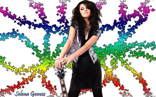 SeLena-selena-gomez-15541124-500-313 - PENTRU CEI CARE IMI VIZITEAZA CONTUL