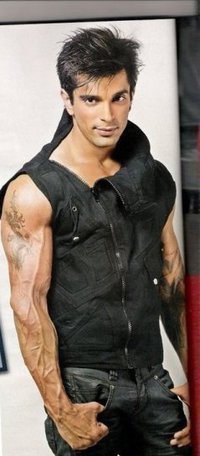 3 - Karan Singh Grover