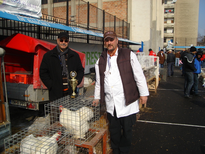 Cristi si Adi Trimbitas - 201-Expozitie  Brasov  2011