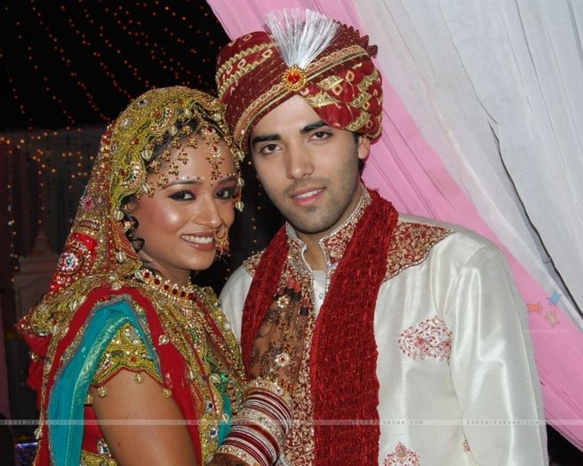 330ui98-ranvir-rajvansh-looking-gorgeous-in-marriage-outfit - SAPNA BABUL KA BIDAAI ALL PICTURES AND WALLPAPERS