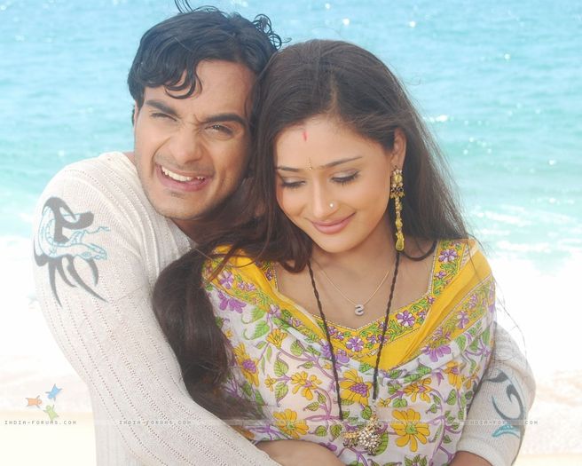 33145-alekh-and-sadhana-in-keralaiuo - SAPNA BABUL KA BIDAAI ALL PICTURES AND WALLPAPERS