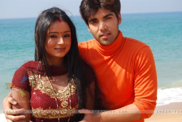 33169-ranvir-and-ragini-a-romantic-couple - SAPNA BABUL KA BIDAAI ALL PICTURES AND WALLPAPERS