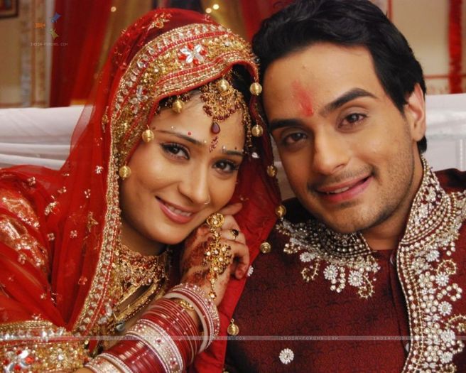 33193-alekh-and-sadhna-marriage-picsio