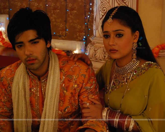 33215-a-still-image-of-ranvir-and-sadhna-0p - SAPNA BABUL KA BIDAAI ALL PICTURES AND WALLPAPERS