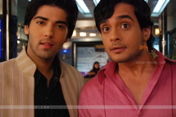 33268-alekh-and-ranvir-two-brothers - SAPNA BABUL KA BIDAAI ALL PICTURES AND WALLPAPERS