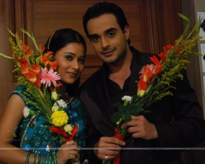 33277-alekh-and-sadhna-a-lovely-coupleio - SAPNA BABUL KA BIDAAI ALL PICTURES AND WALLPAPERS