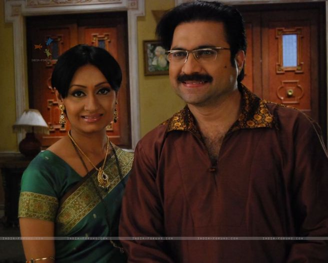 37590-satyen-and-ambika-a-lovely-uicouple - SAPNA BABUL KA BIDAAI ALL PICTURES AND WALLPAPERS