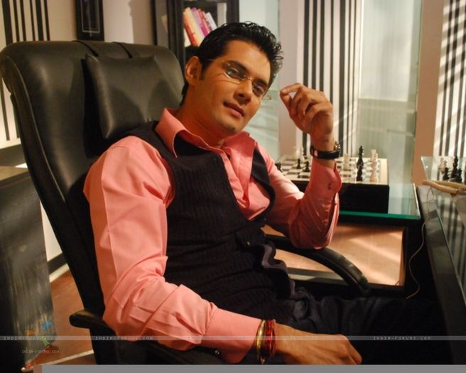 40348-dhananjay-singhania-as-a-lawyerYU - SAPNA BABUL KA BIDAAI ALL PICTURES AND WALLPAPERS