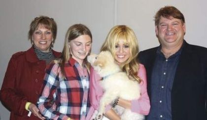 26798627_EMOOVWIVY - 3HaNnAh MoNtAnA
