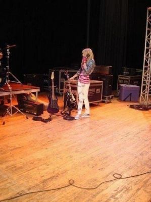 26798644_XLSVKJPAZ - 3HaNnAh MoNtAnA