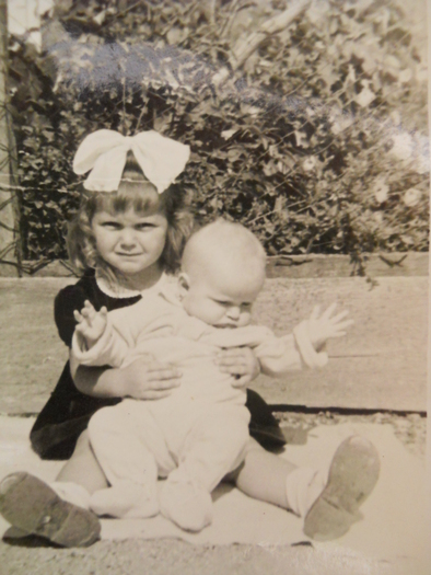 la ce mi-aţi dat-o pe tăntălauca de vara-mea in brate