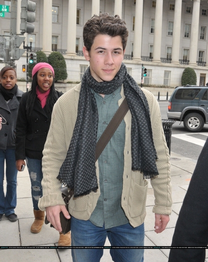 Nick-Jonas-2011-nick-jonas-19629537-1985-2500 - WET FAN