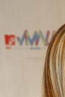 Belinda_1250341086_2_001