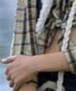 Belinda_1259471881_4_007