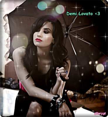 21266784_TRGNXGRLS - POze Demi LOvato Glitter