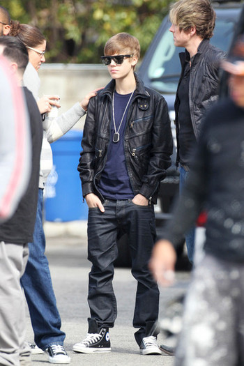 Justin+Bieber+Justin+Bieber+Prepares+Film+S4koN_0TF-5l - justin bieber 2011