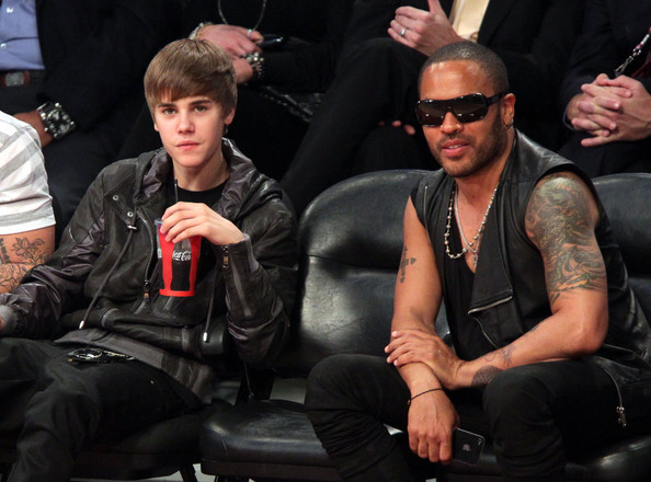 Justin+Bieber+2011+NBA+Star+Game+Performances+5RbhUwwG0JLl - justin bieber 2011