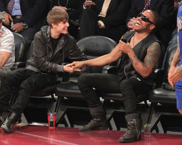 Justin+Bieber+2011+NBA+Star+Game+Performances+BkK1v2c1_rnl - justin bieber 2011