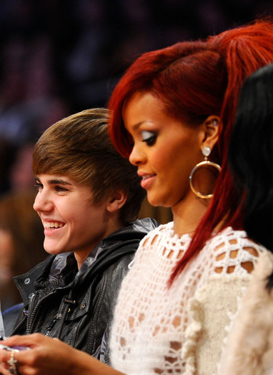 Justin+Bieber+2011+NBA+Star+Game+Performances+lC83svvSHvWl - justin bieber 2011