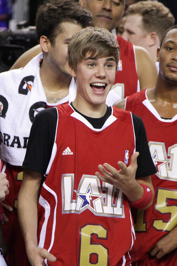 Justin+Bieber+2011+BBVA+NBA+Star+Celebrity+B5KCTkrlN0zl - justin bieber 2011