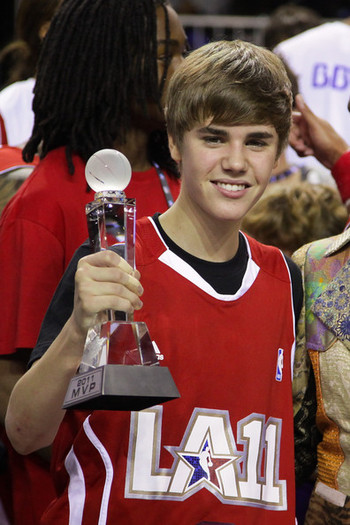 Justin+Bieber+2011+BBVA+NBA+Star+Celebrity+bKJh7yVGXccl - justin bieber 2011