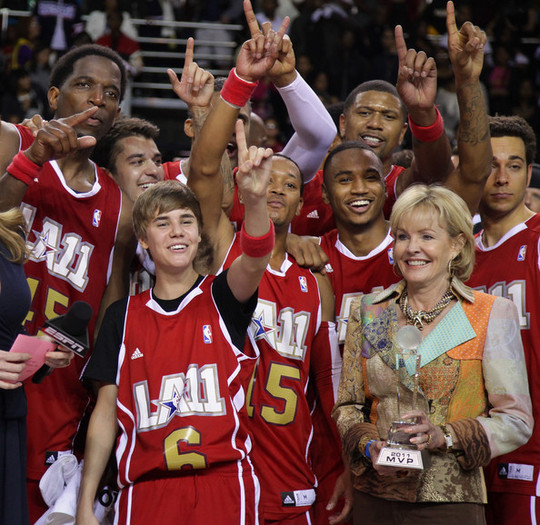 Justin+Bieber+2011+BBVA+NBA+Star+Celebrity+Fsb-oqz0AXOl - justin bieber 2011