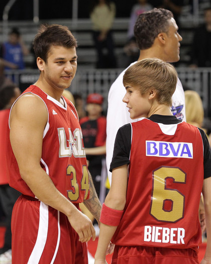 Justin+Bieber+2011+NBA+Star+Celebrity+Game+ZjVbevurK9zl - justin bieber 2011