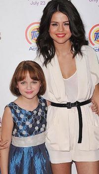 thumb_size2 - fan club selena