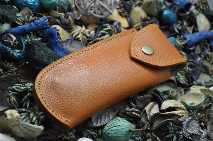 Briceag mare mod de livrare - Bricege cu LAMA DE DAMASC