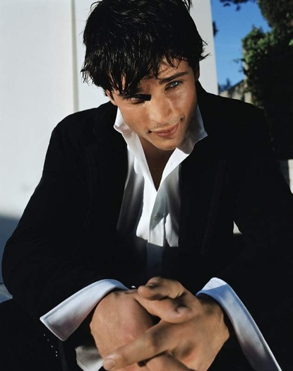 Tom (8)