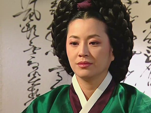 KyeonMiri-Mrs.Cho.giuvaerul palatului - Giuvaerul Palatului