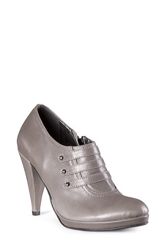 54 - care PAPUCI va plac