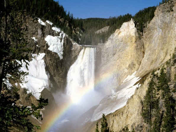 Colors, Lower Falls, Yellowstone National Park, .jpg_595 - pozeee