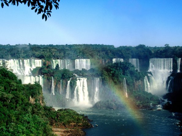Iguazu Falls, Brazil - 1600x1200 - ID 18718.jpg_595